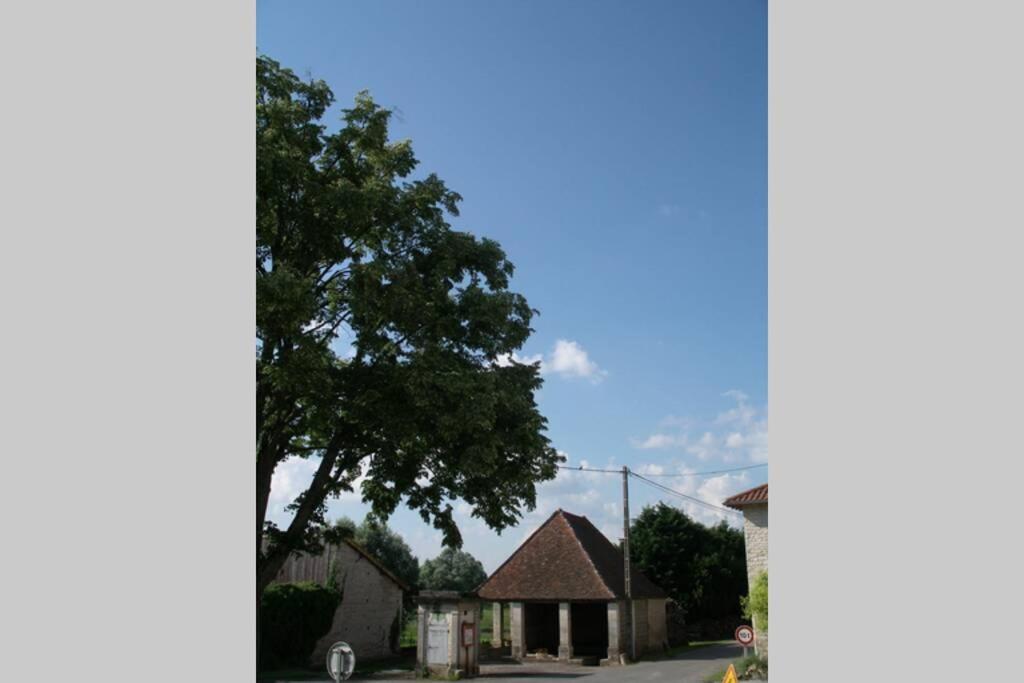 Le Coeur Du Lys Villa Chissey-les-Macon Exterior foto